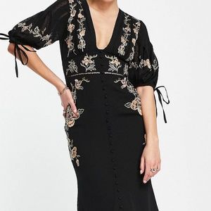 Embroidered flowers midi tea dress
